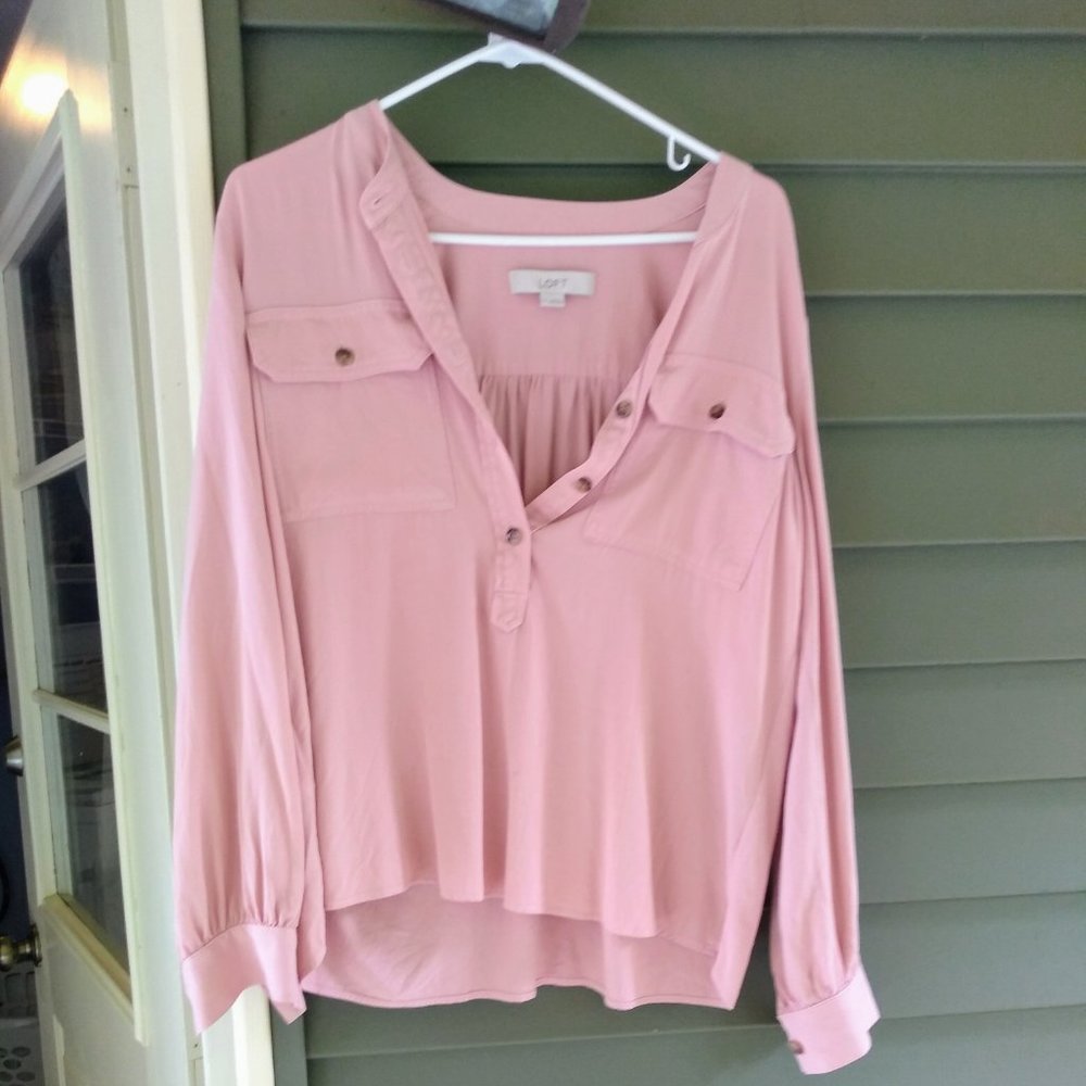 LOFT Flowy Blouse
